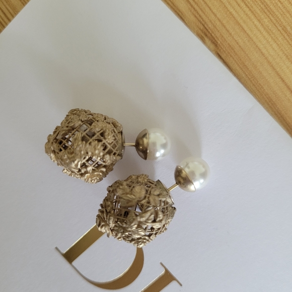 DIOR Tribales earrings - Picture 3 of 6